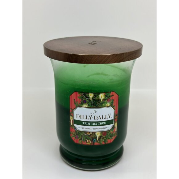 Dilly-Dally "Trim The Tree" Delightfully Scented Candle With Wooden Lid READ - Picture 4 of 9